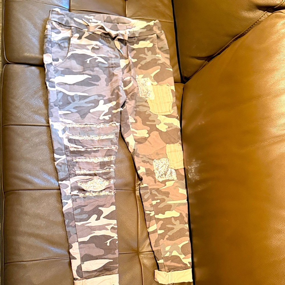 Venti6 Camouflage Pants